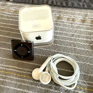 iPod shuffle 2GB